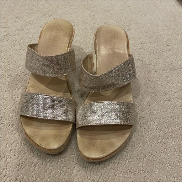 Penta Shoes - Penta sparkly Strappy Wedge Sandals🏯